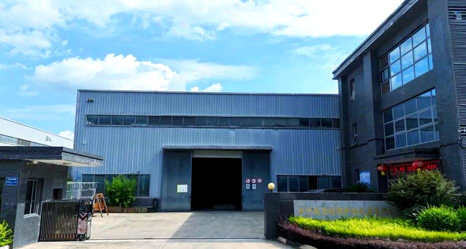 是一家集金属丝绳及其制品的制造,销售与边坡治理于一体的专业化企业